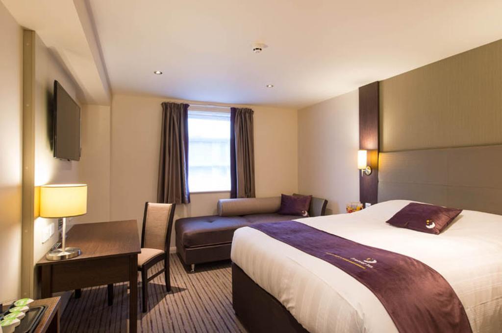 Premier Inn Lancaster Exterior foto