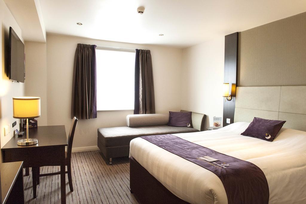 Premier Inn Lancaster Exterior foto
